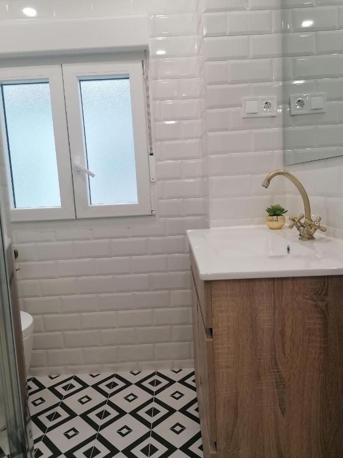 Piso Deluxe En El Centro Con Ascensor Appartement Castro Urdiales Buitenkant foto